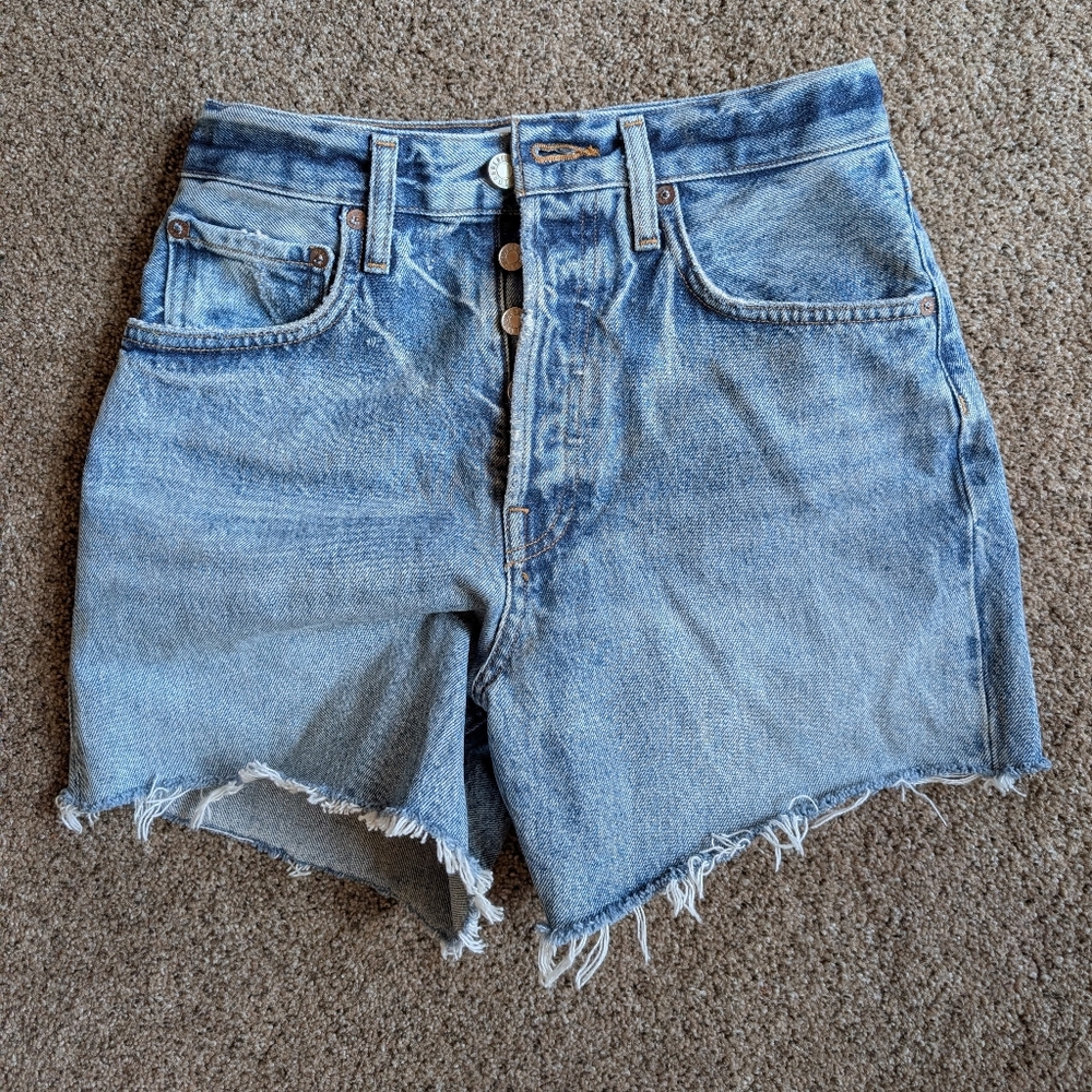 EUC Agolde Riley Short in Outsider - Picture 4 of 4